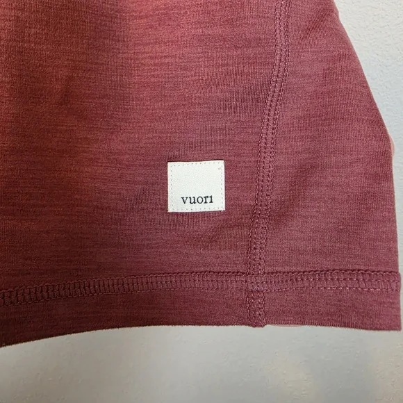Vuori Crescent Half Zip Heathered Red Pullover Large Athleisure Yoga Performance - Picture 3 of 8